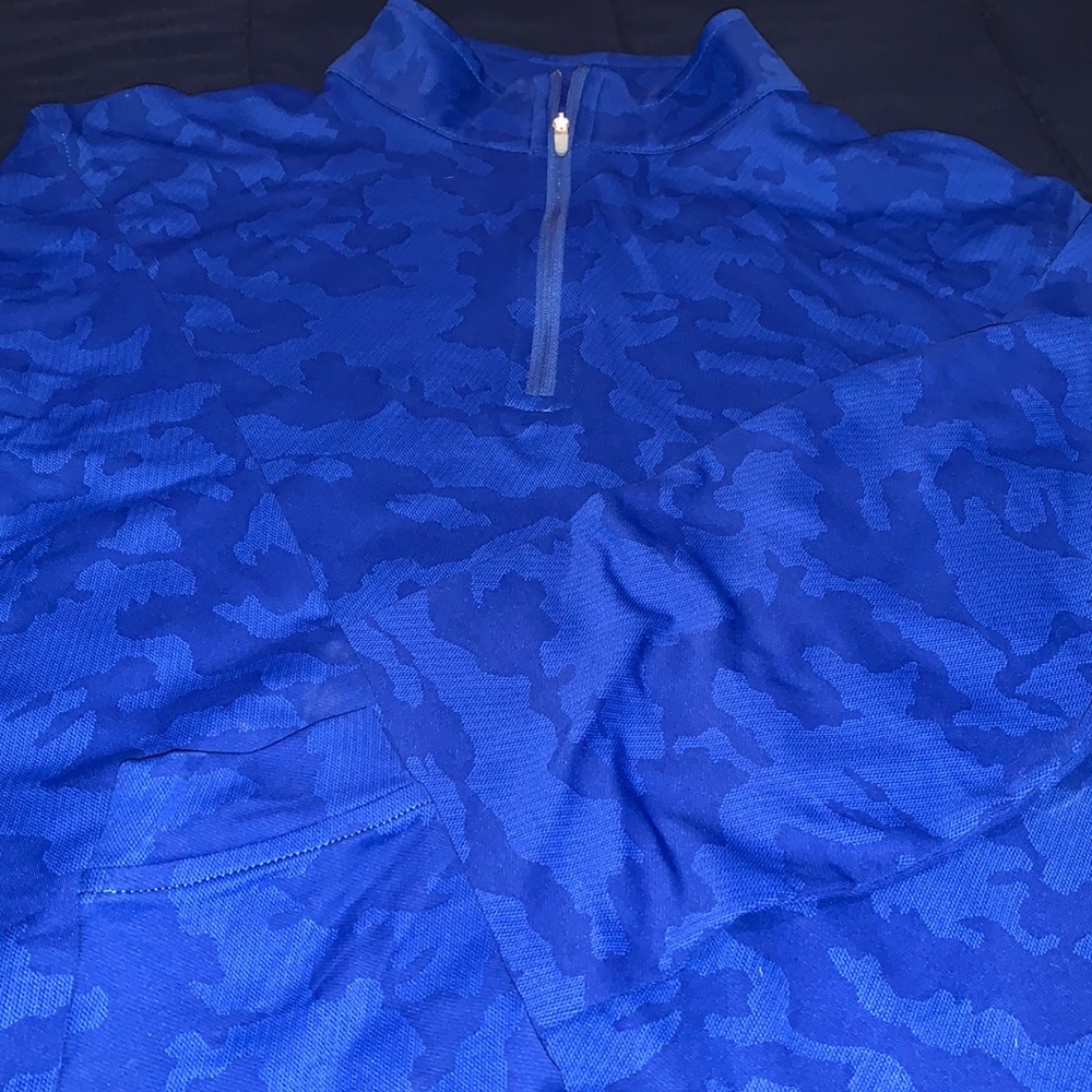 Blue pull over shirt size Medium in great condition!!